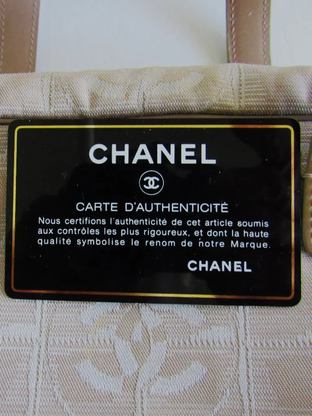 CHANEL stylish east